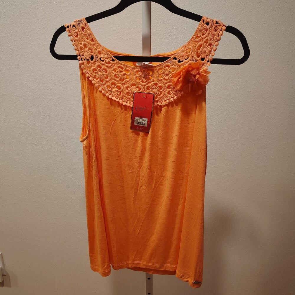 Candie's Tank Top Size XL Beautiful Bloom Salmon Pink NWT Style JAC211100